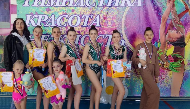 Лабинские гимнастки — победительницы открытого турнира «Краски весны»