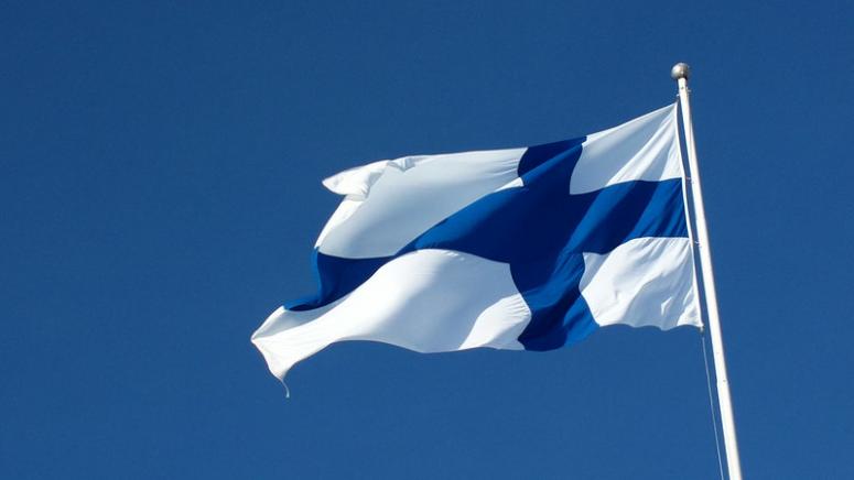 Финляндия собирается ограничить транзитный туризм из России в Европу