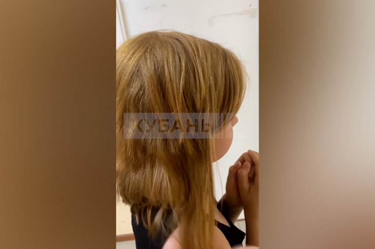 В Краснодаре педагог детского центра в туалете напала с ножницами на девочку и обстригла ей волосы