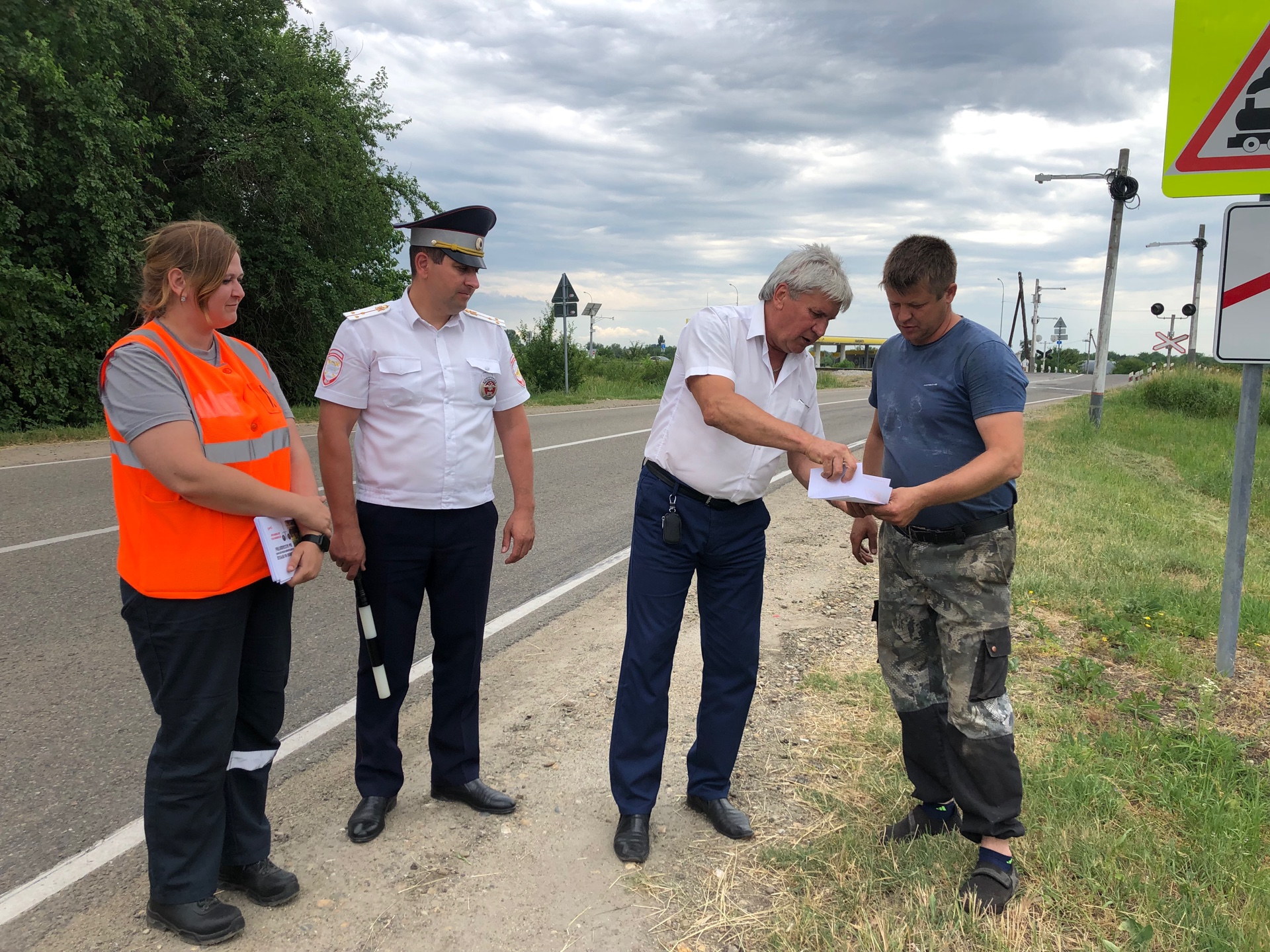 Погода в курганинске на 10 дней. Платон Курганинск. Краснодарский край и Крым железная дорога. ДТП Курганинск вчера город Курганинск. 12 Июня Курганинск.