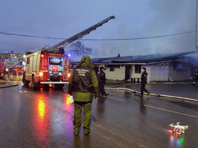 В МЧС опровергли данные о гибели 15 человек на пожаре в Костроме