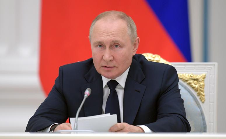 Владимир Путин: Россия еще "всерьез" ничего не начинала в Украине
